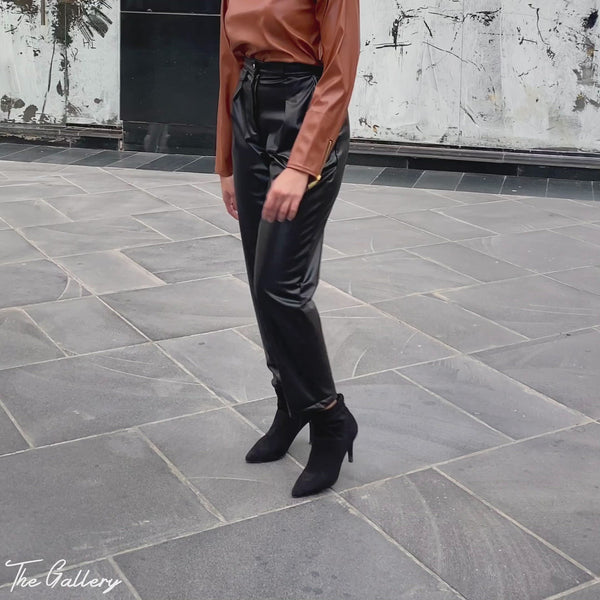 High waisted carrot leather pants