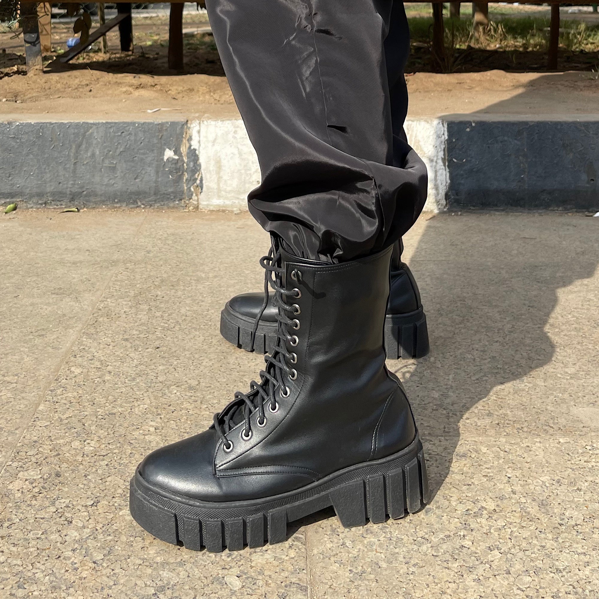 Chunky combat clearance boots