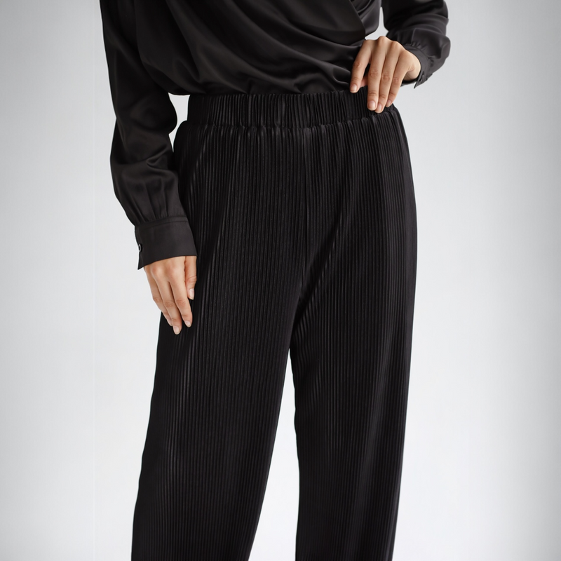 Satin wide pleated pants