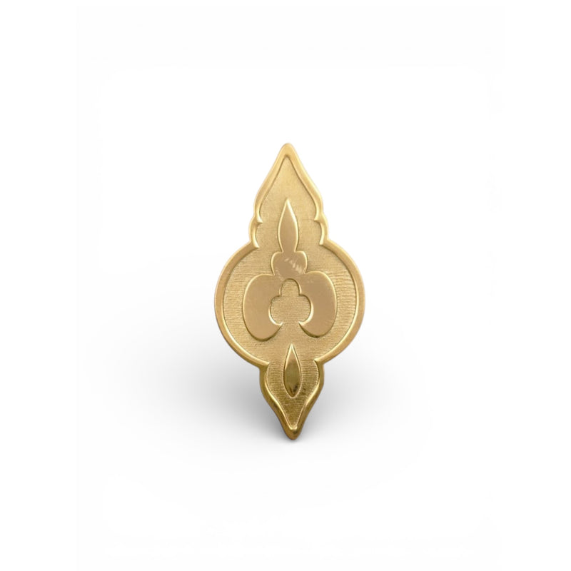 Gold plated brooch pin – The Gallery