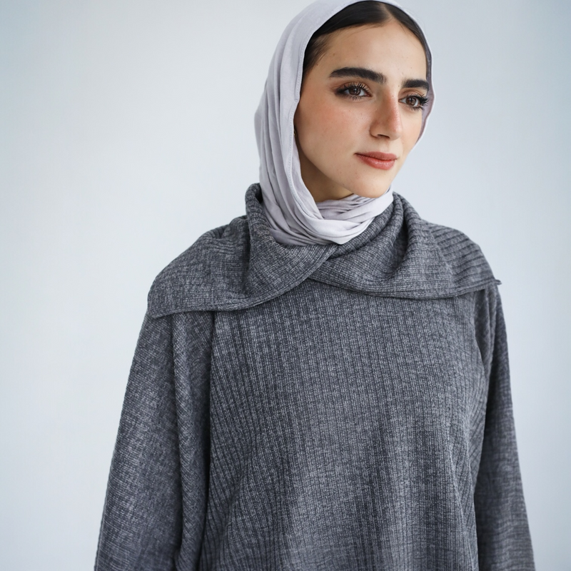 Grey ribbed poncho set