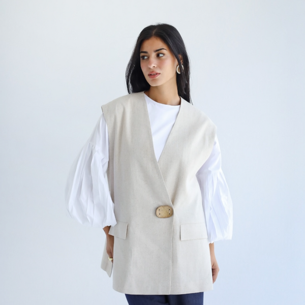 One button loose fit vest