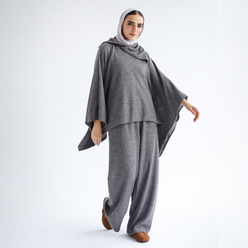 Grey ribbed poncho set