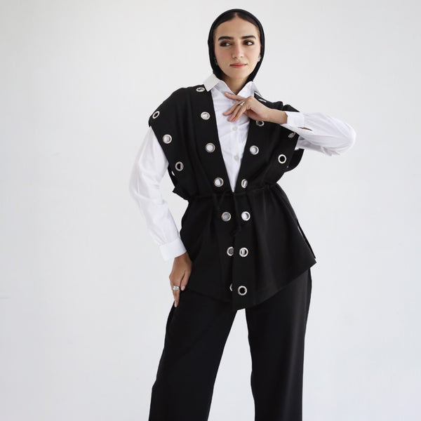 Metal rings black vest
