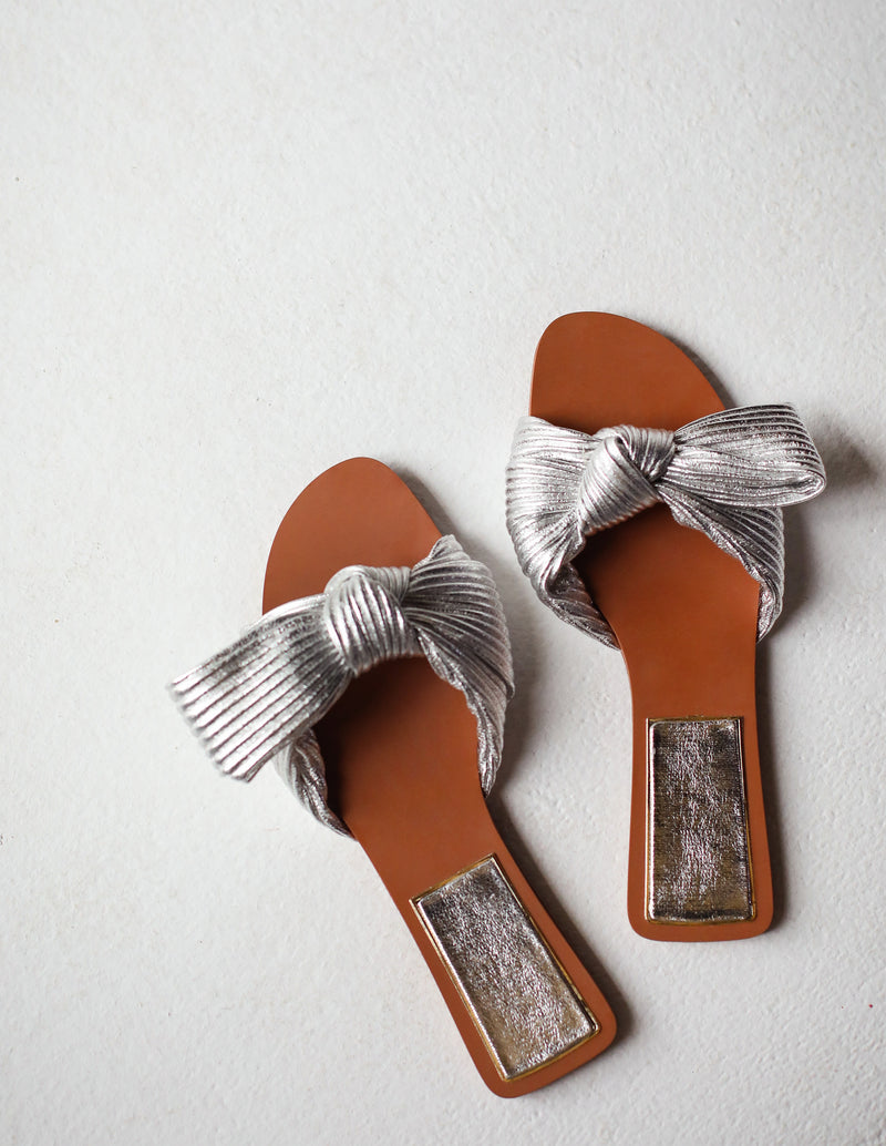 Silver bow leather slippers