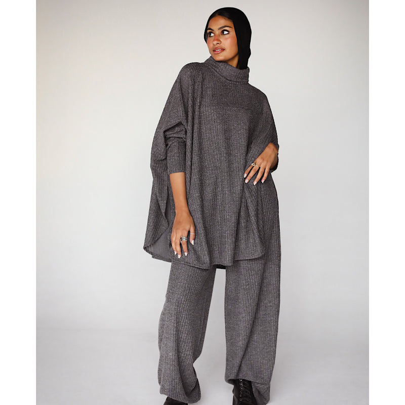 Grey Oversized knitted co-ord set
