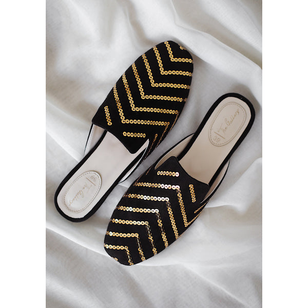 Black & golden sequined slipper