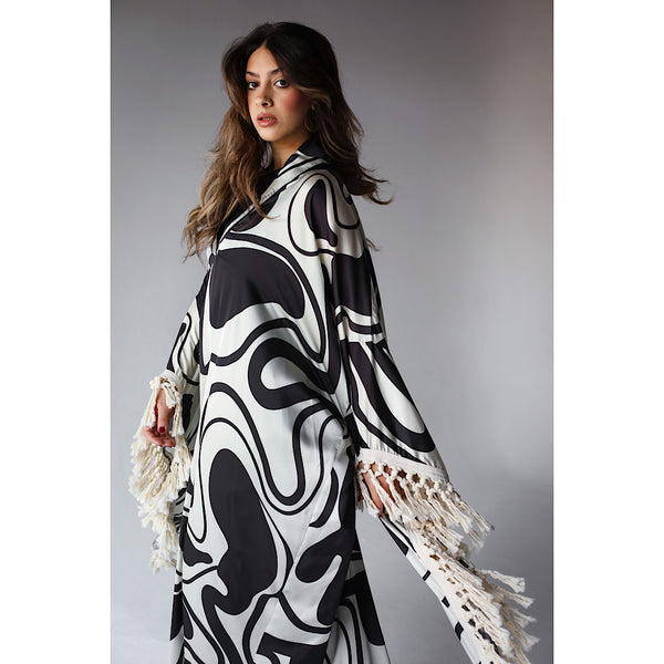 Black & white tasseled kaftan