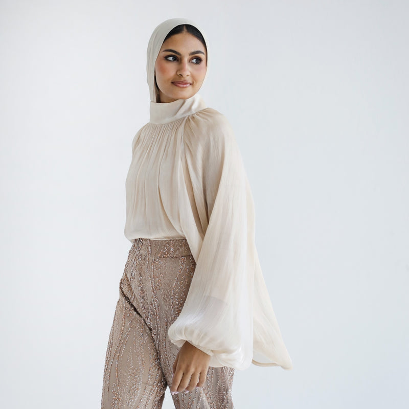 Crinkled volume sleeve blouse