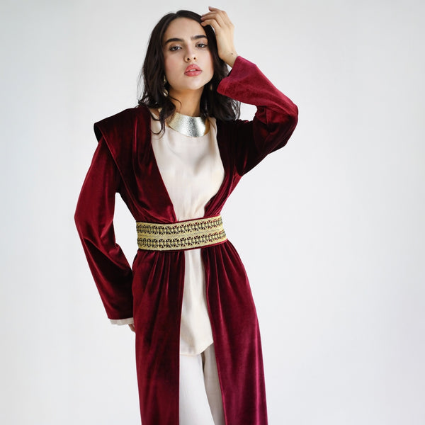 Hooded velvet embroidered kaftan