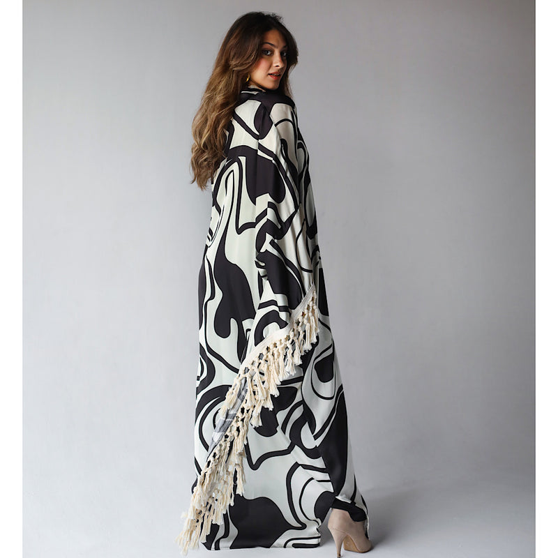 Black & white tasseled kaftan