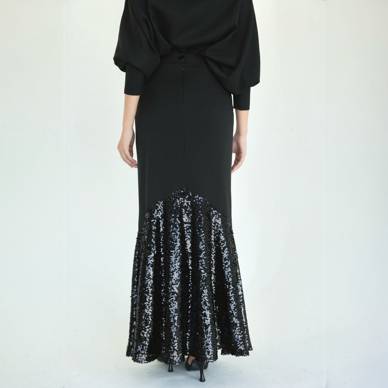 Black flared maxi skirt