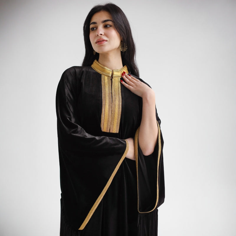 Velvet tasseled kaftan