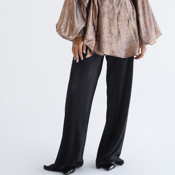 Satin wide pleated pants