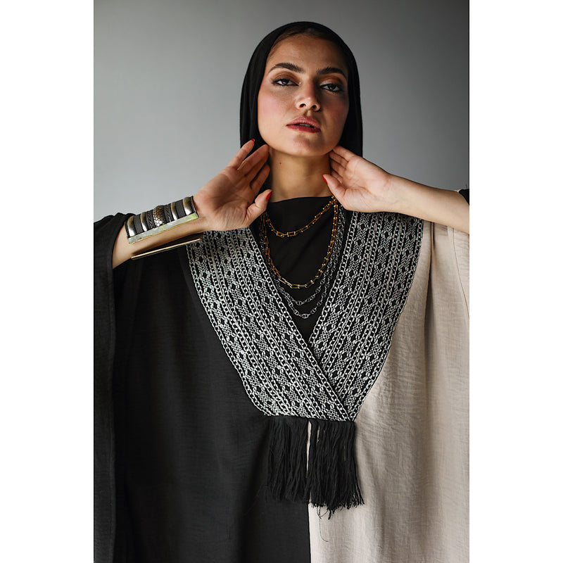 V-neck embroidered dress kaftan