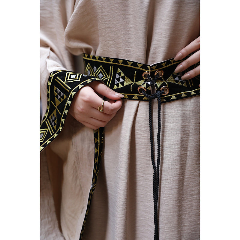 Flared sleeve embroidered kaftan dress