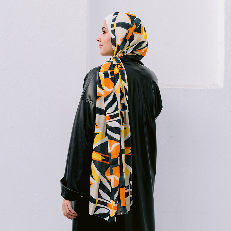 Colorful Moroccan ornament printed chiffon headscarf