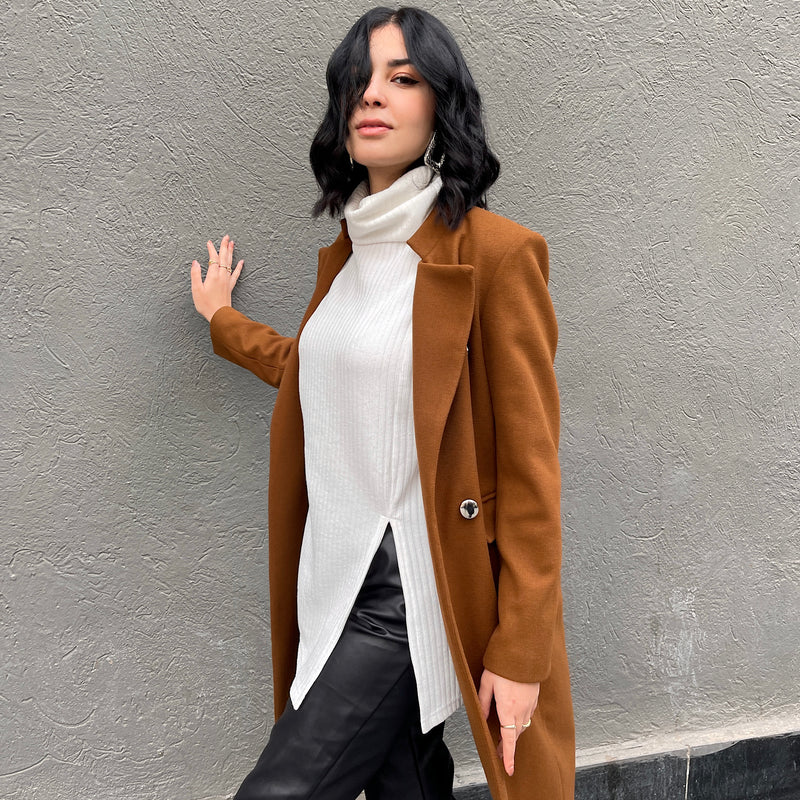 Double breasted camel wool coat
