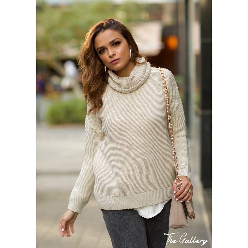 High neck knitted pullover